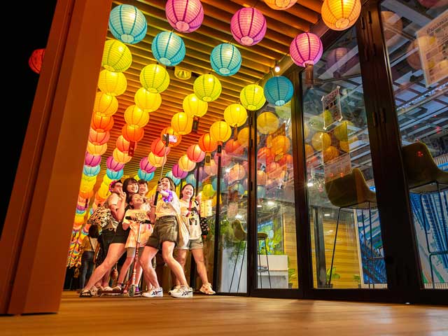 老友鬼鬼赏中秋